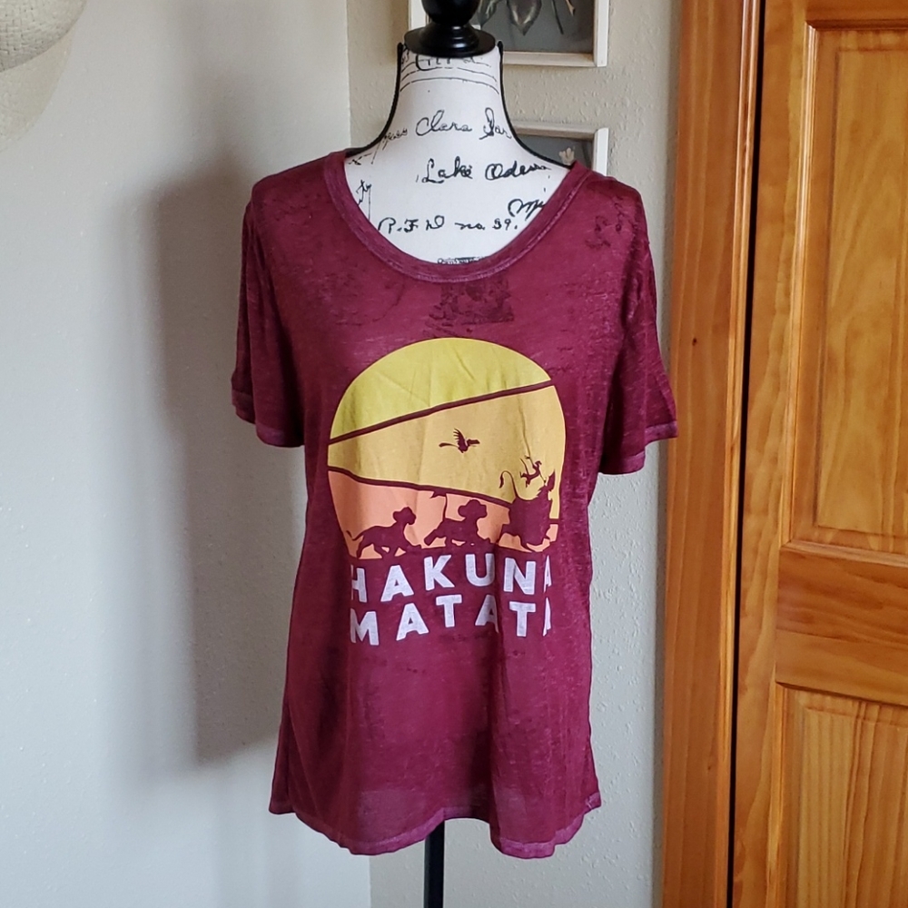 Disney The Lion King Hakuna Matata Graphic Burnout T-Shirt Burgundy Size XXL